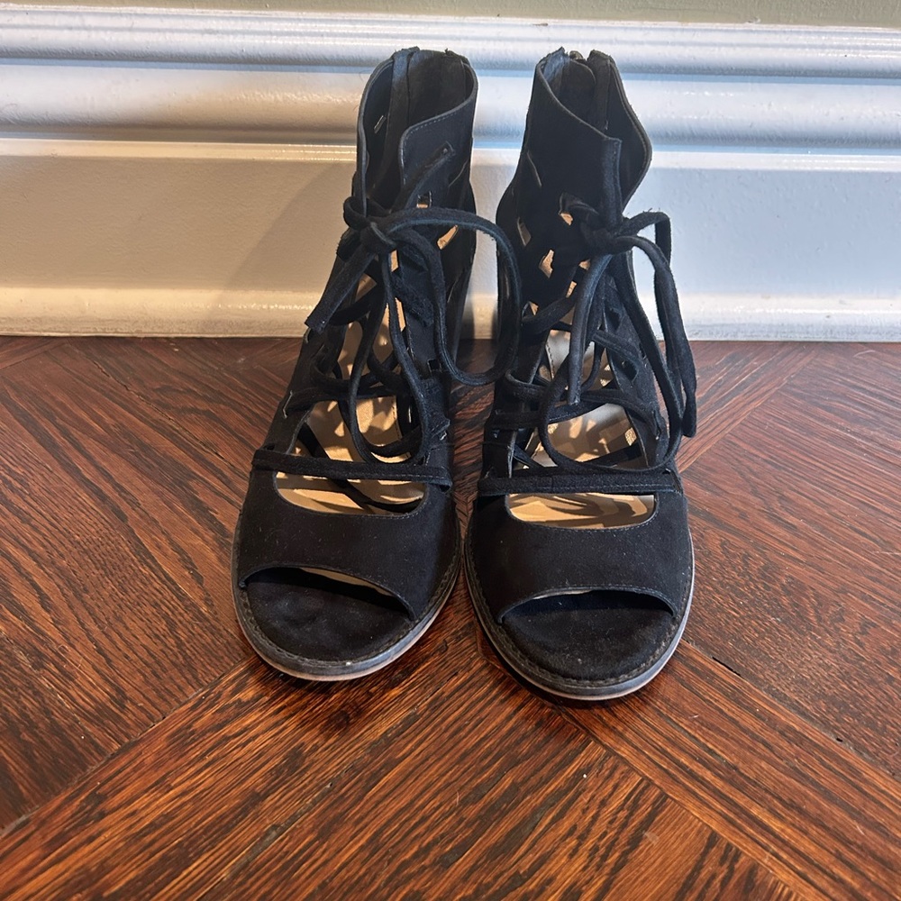 Vince Camuto black lace-up heels